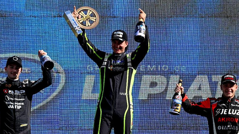 ​Iñaki Arrías festeja su tercera victoria al hilo en el TC Pista Mouras | Prensa ACTC