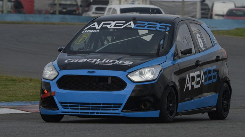 Valentino Spinella dominó en su parcial y se aseguró el mejor cajón de partida para la quinta final del año en Rosario | Prensa APTP