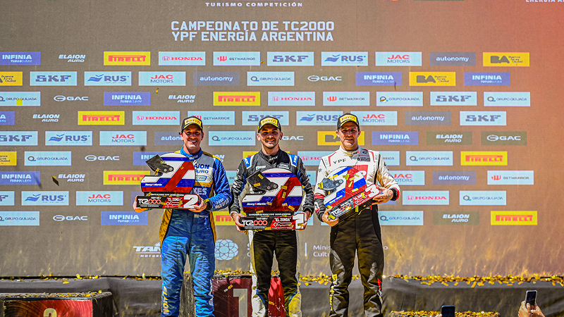 Lucas Carabajal celebra en El Zonda de San Juan su primera victoria dentro del TC2000 | Gentileza TC2000