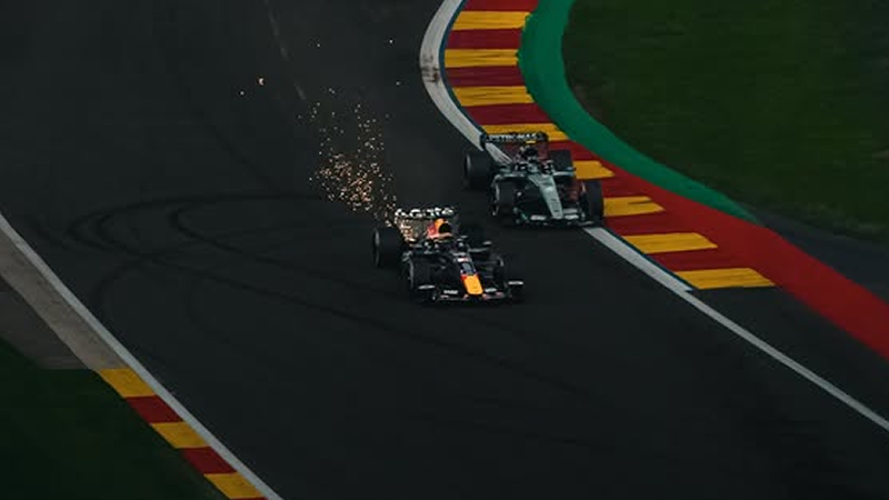 Max Verstappen transitando el circuito callejero de Marina Bay | Gentileza Red Bull Racing
