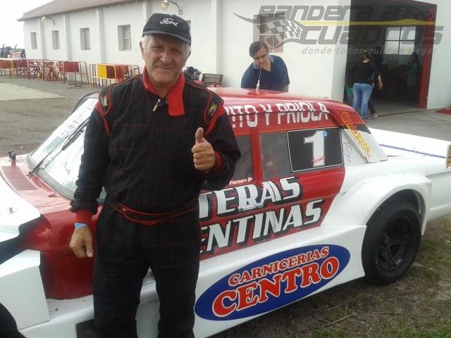 Oscar Fornes se llevó la primera carrera del campeonato 2014 del TSS.