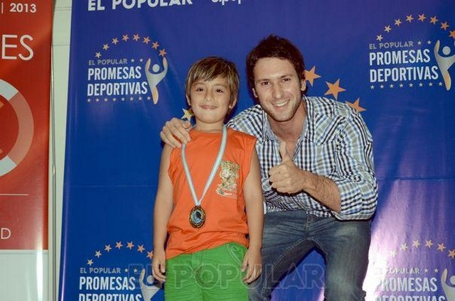 Mateo Bustamante tiene como padrino deportivo a Nicolás Pezzucchi.