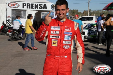 El "Cabo" Savino marca el rumbo en Mendoza