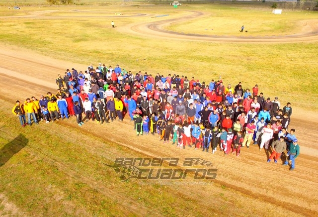 El sábado hubo 221 pilotos en la reunión con el comisario deportivo para la 4ª fecha de APPK Olavarría en el kartódromo del AMCO.