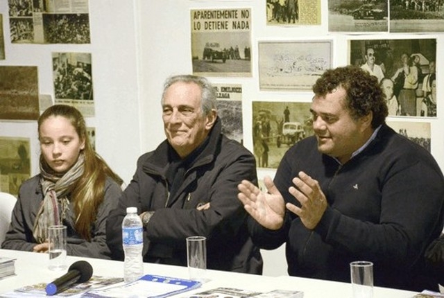 Sofía Arias, Traverso y Paulo Roldán. La carrera con pilotos invitados se puso en marcha con el ídolo de Ramallo.