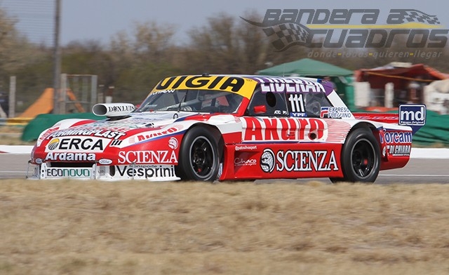 El Pato Juan Manuel Silva tiene la pole provisoria de Turismo Carretera en el inicio de la Copa de Oro en San Luis.